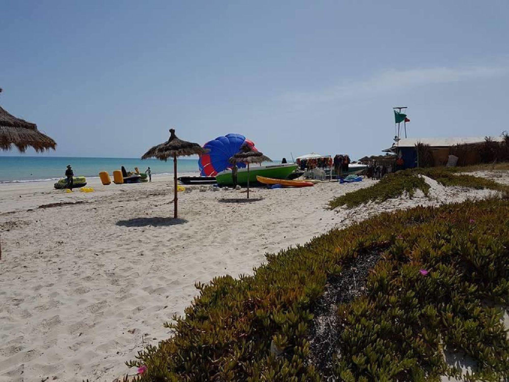 Villa Azur Djerba Mezraia Exterior photo